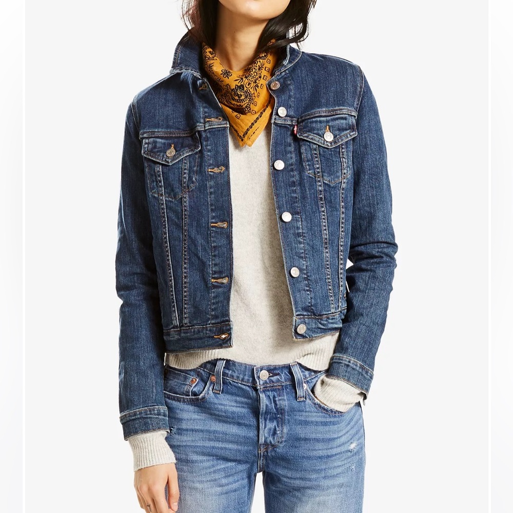 Levi’s Women's Original Cotton Denim Trucker Jacket